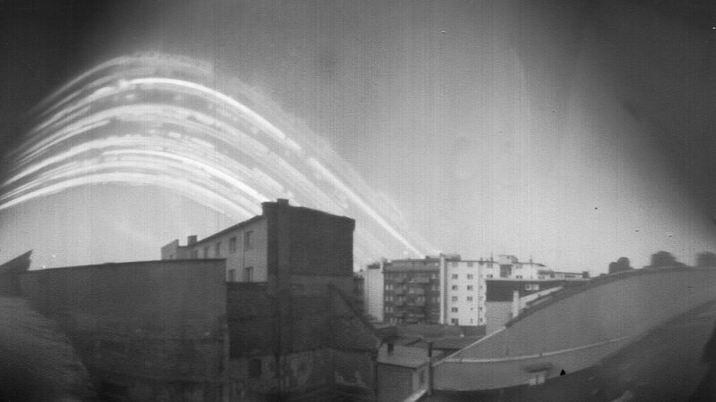 Illustration for article titled Cuidado dónde dejas tu cámara casera, la pueden confundir con una bomba